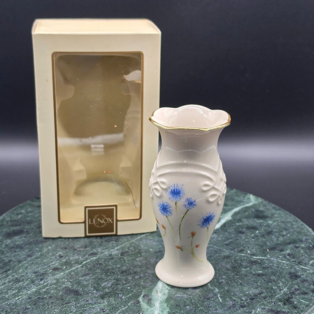 Lenox Gold Trim small bud Vase Blue and pink flowers Embossed w/ Box